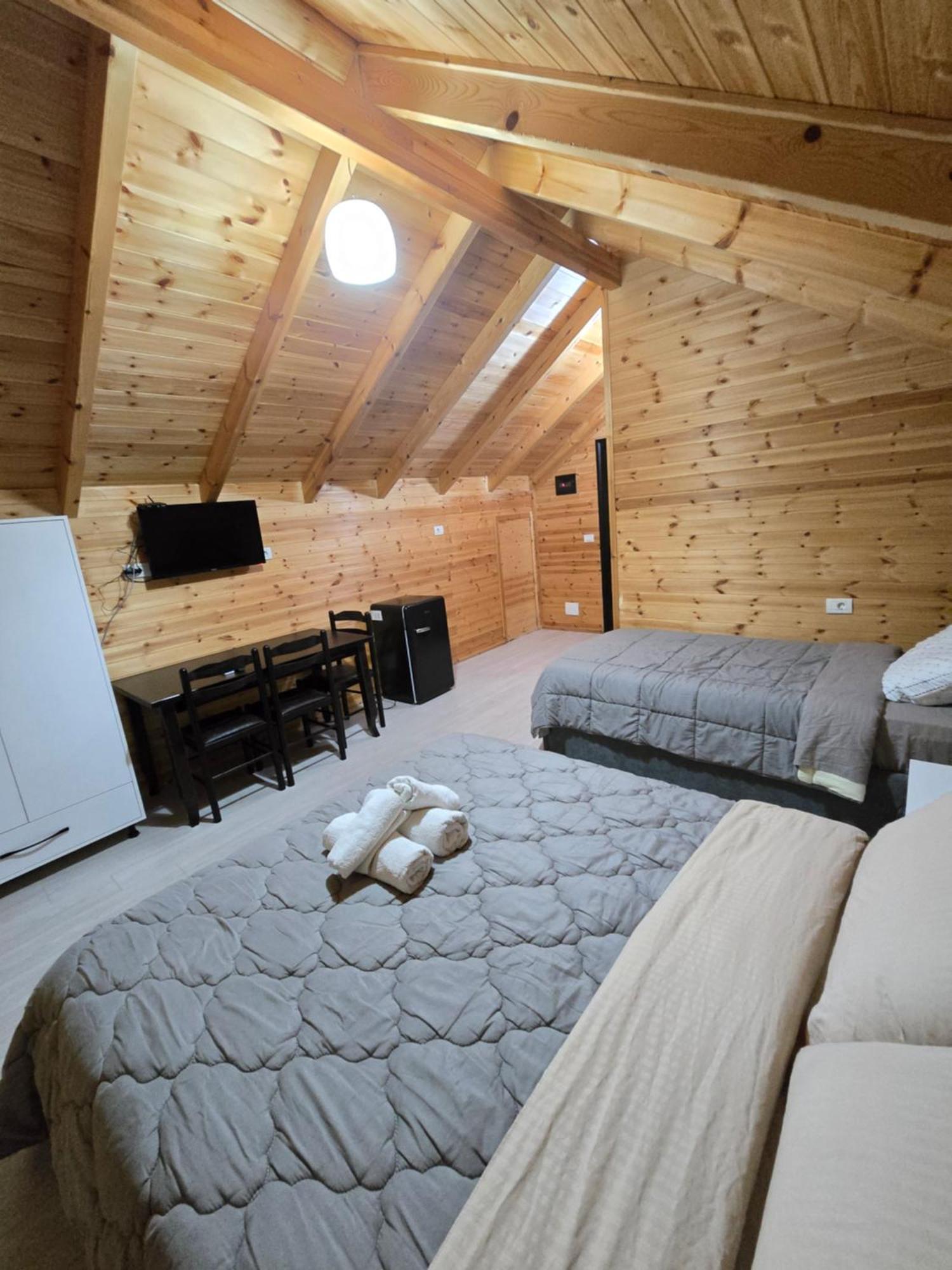 Beni Rooms Tale Lezhë 部屋 写真